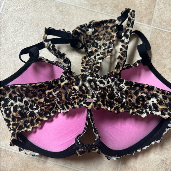 PINK Victoria’s Secret leopard push-up bra - Picture 3 of 4